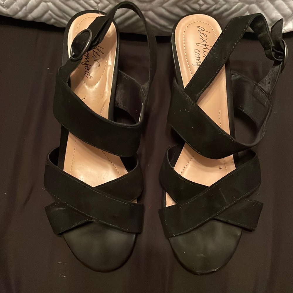 Women’s size 8.5 | Black Strappy Heels